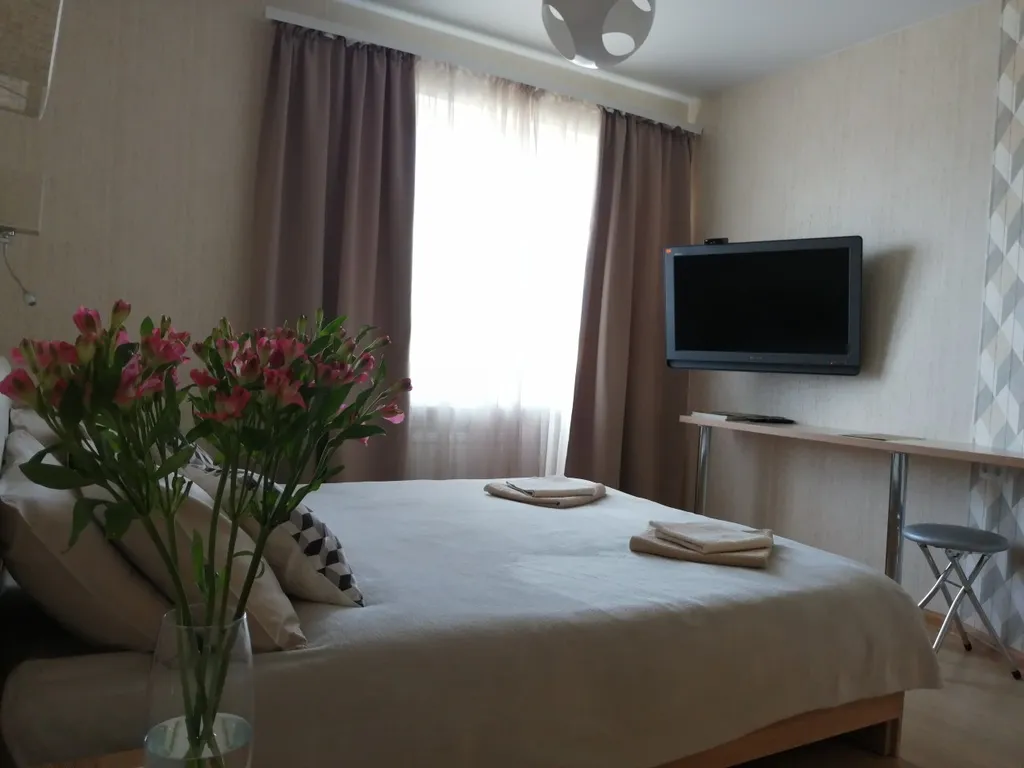 Уютная квартира в современном ЖК — аренда посуточно в Саратов