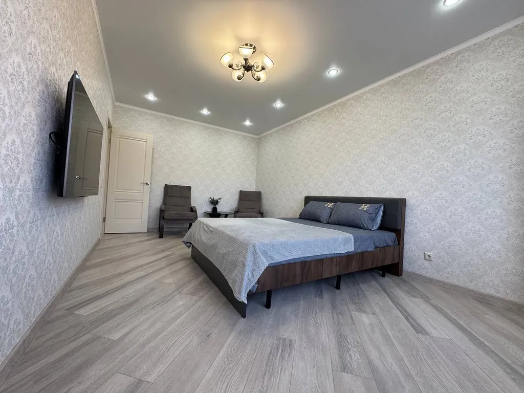 Квартира Шикарная двухкомнатная квартира с лоджией — Ростов-на-Дону