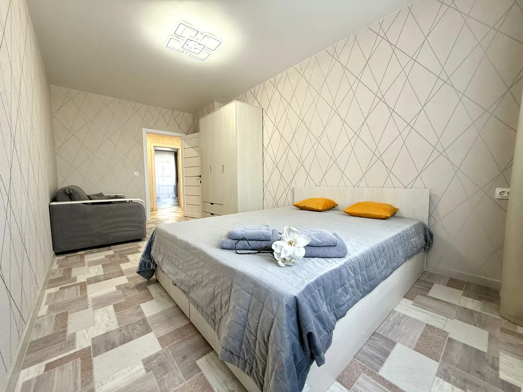 Отличная трехкомнатная квартира в центре