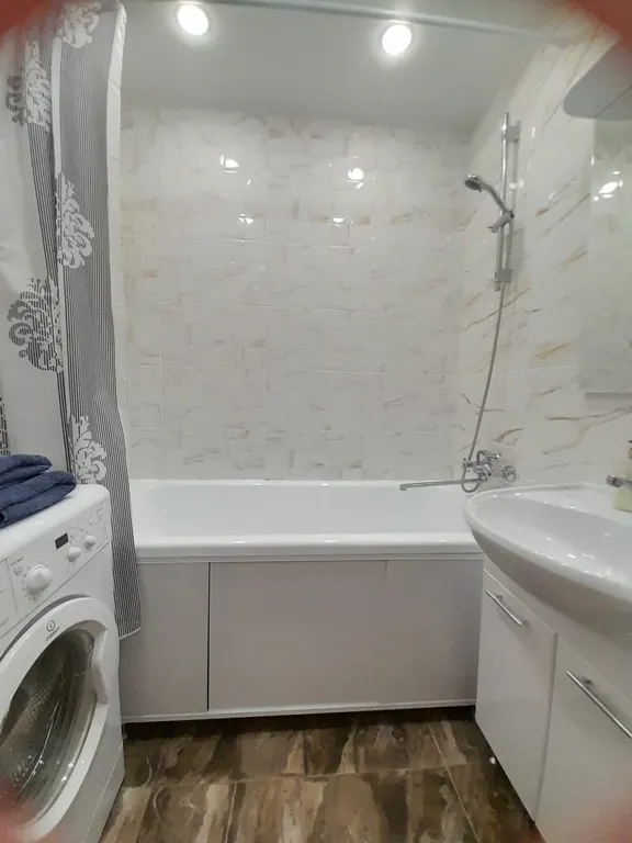 Светлая в центре города