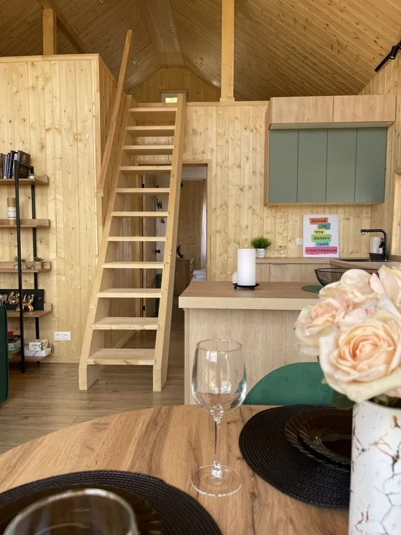 Дом с сауной и горячим чаном