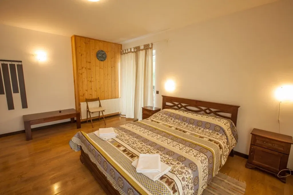 Уютный коттедж на 14 человек