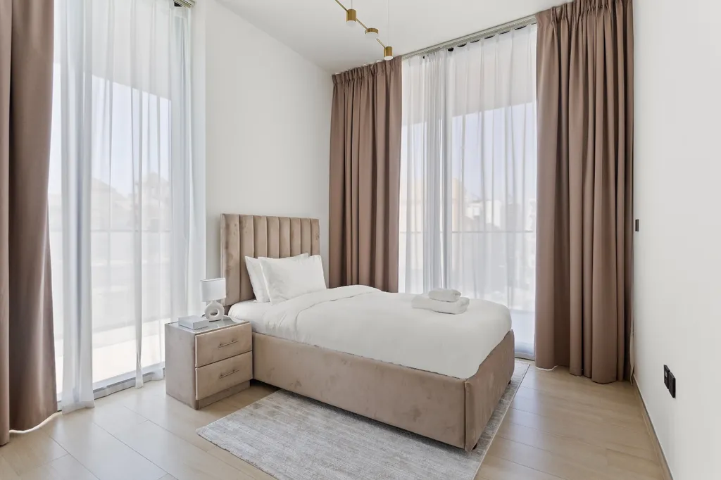 Стильные семейные апартаменты в современном доме