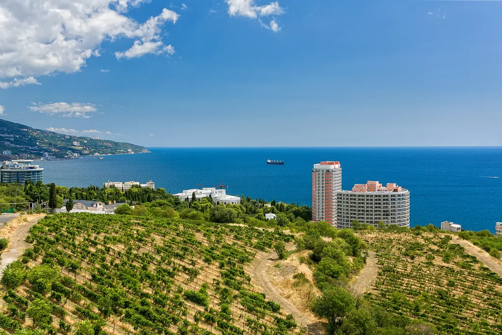 2-х комн.квартира с террасой и видом на море рядом с Приморским парком