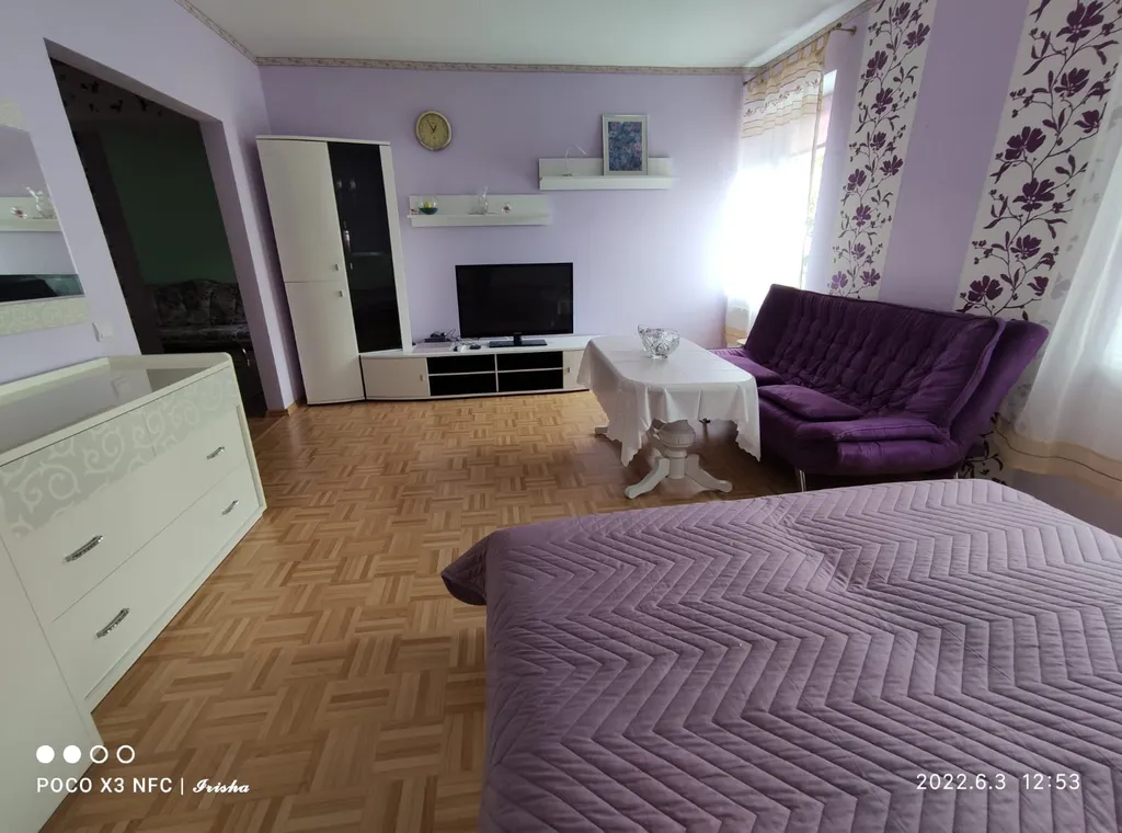 Уютная квартира в тихом зелёном районе возле моря