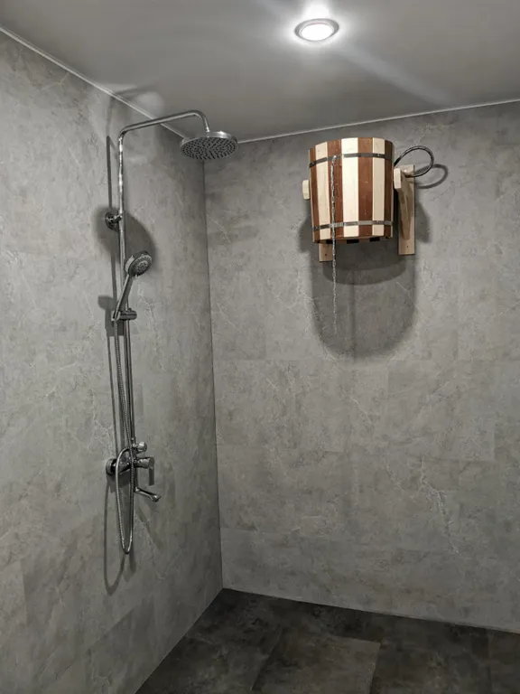 Часть дома с баней внутри