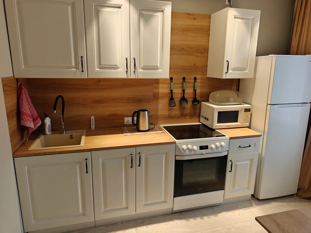 Уютная двухкомнатная квартира в очень удобном месте