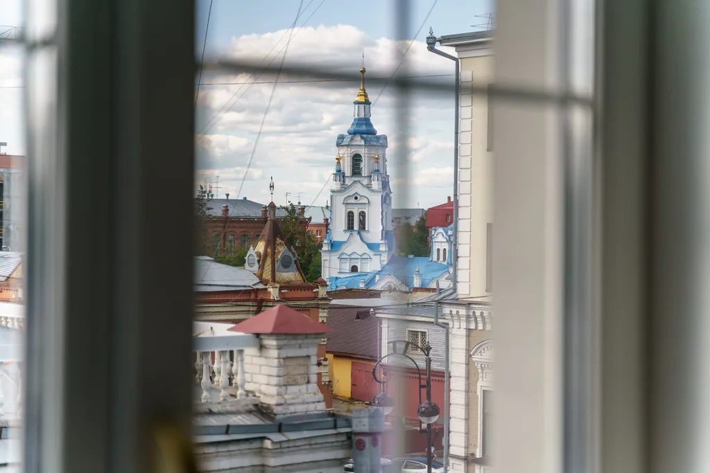 Уникальная квартира в центре с балконом