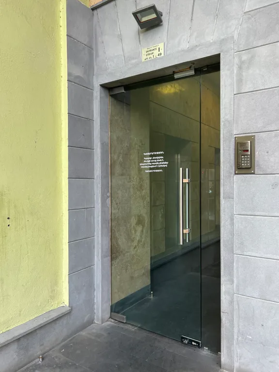 Студия с раздельными кроватями или с одной большой кроватью