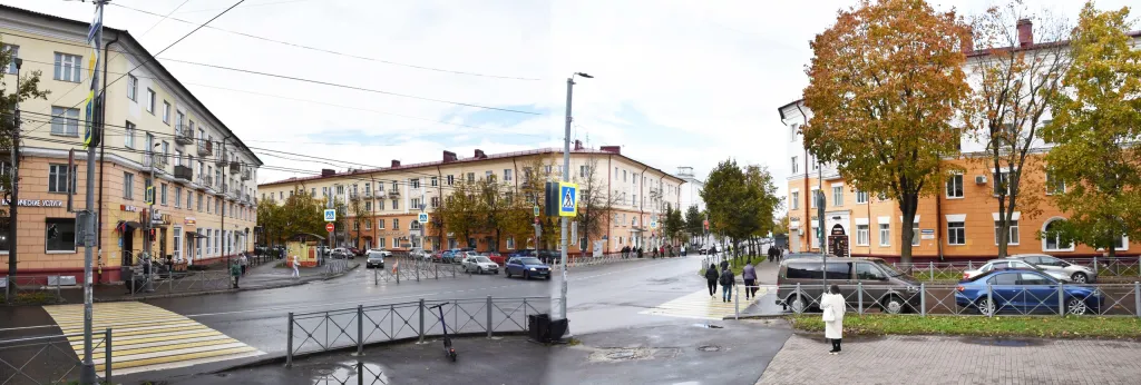 Сталинка в самом центре