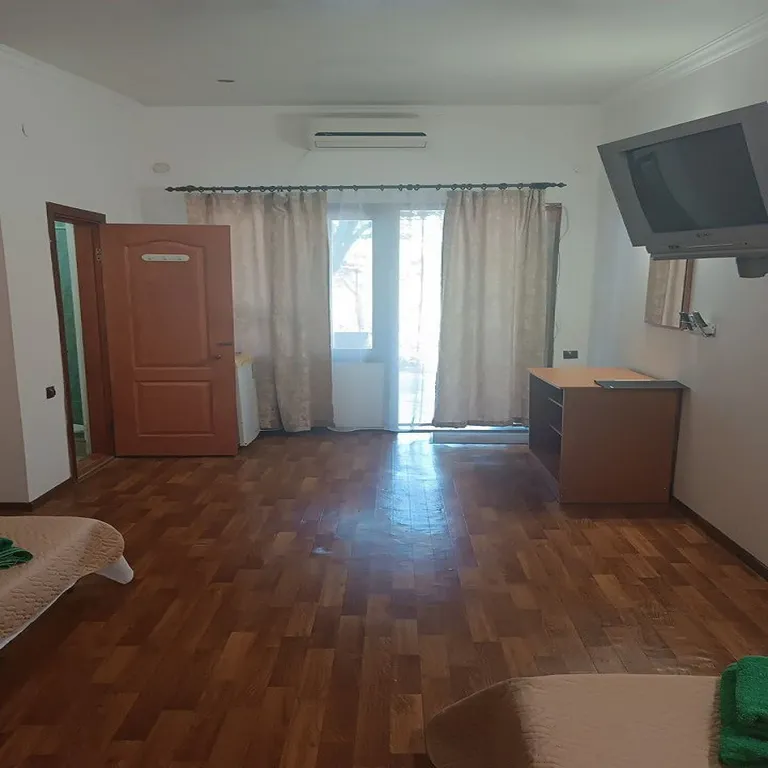 Квартира Комната — Новоотрадное