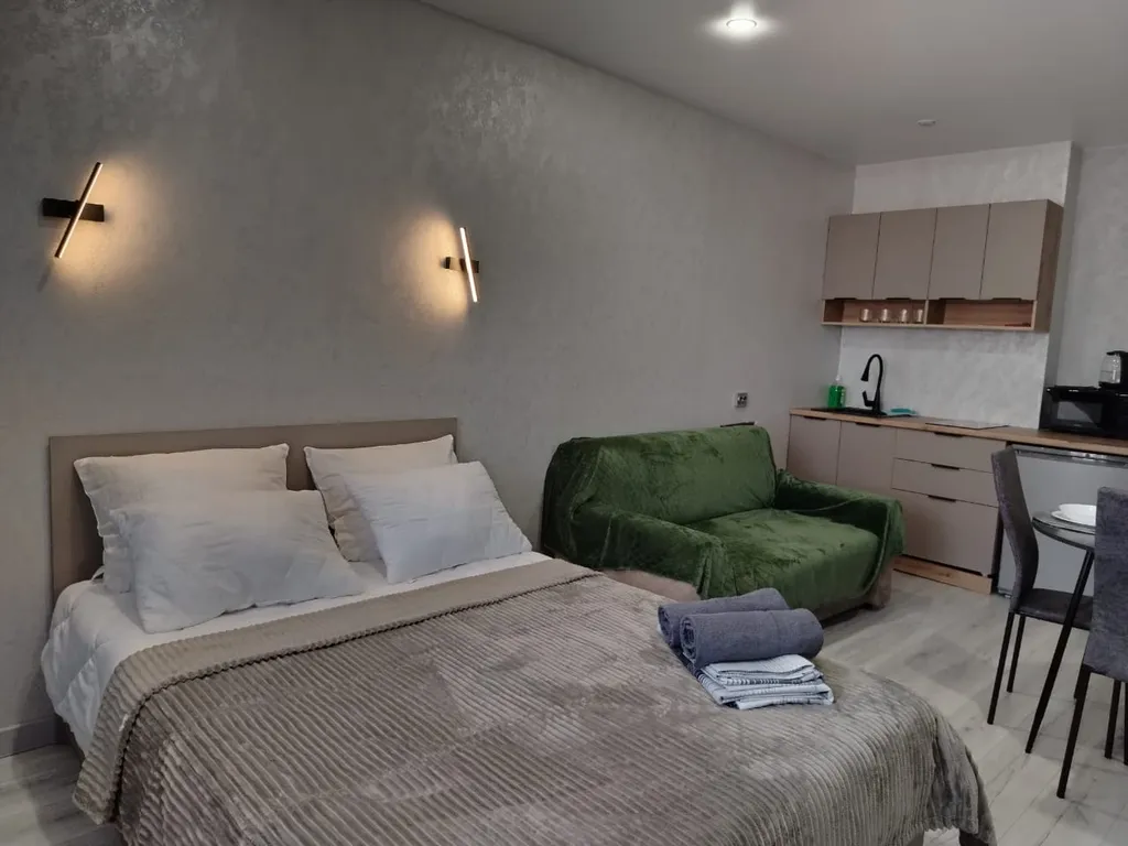 Новая квартира-студия для семейного отдыха и деловых поездок