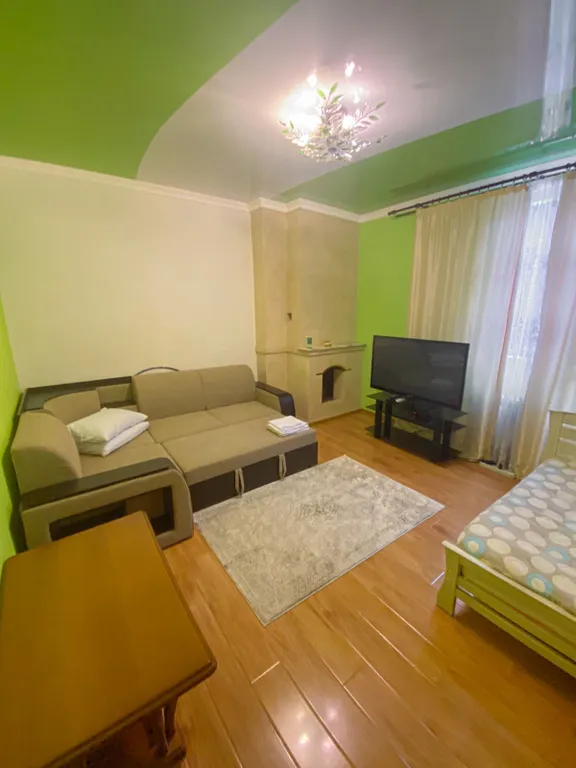 Квартира с удобным местоположением — аренда посуточно в Ессентуки