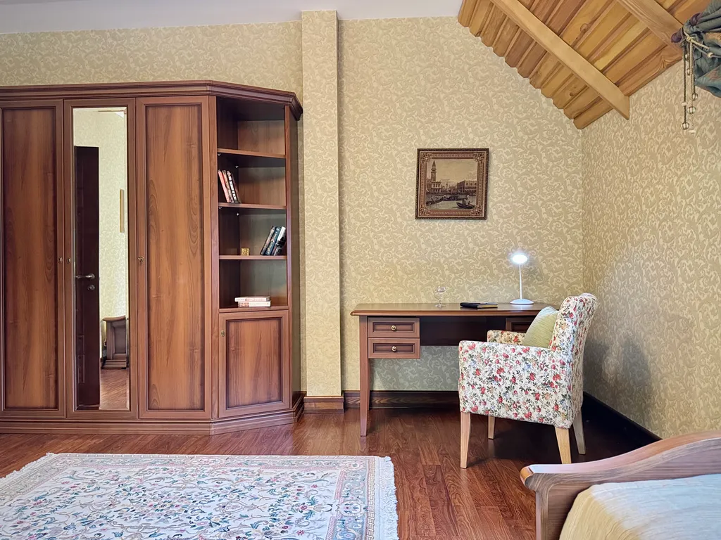 Квартира 3-к квартира в Светлогорске возле Тихого озера — Светлогорск