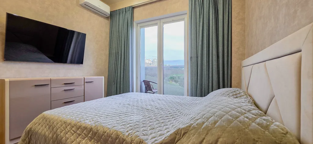 Видовая квартира в Ливадии