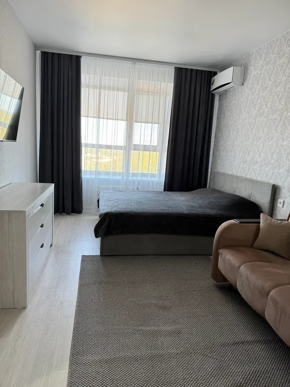 Уютная новая квартира в тихом спальном районе — аренда посуточно в Лиски