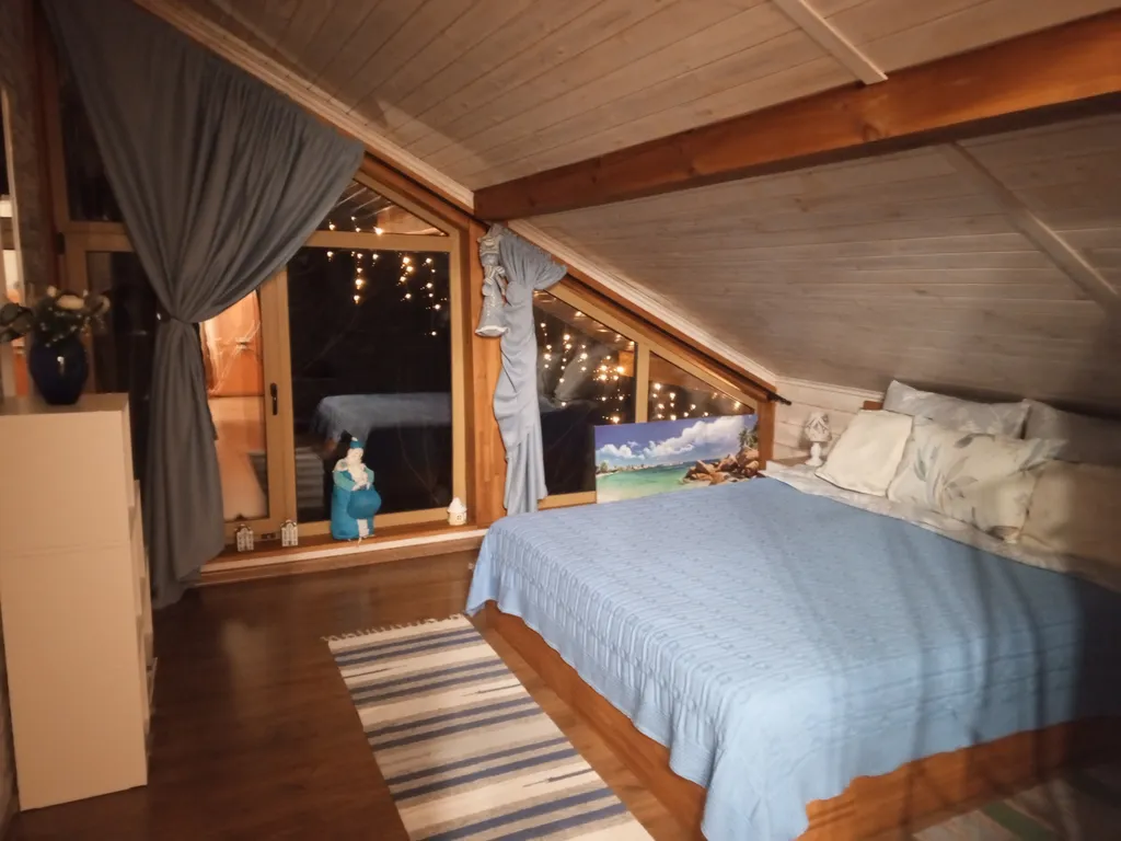 Парящий дом на Волге