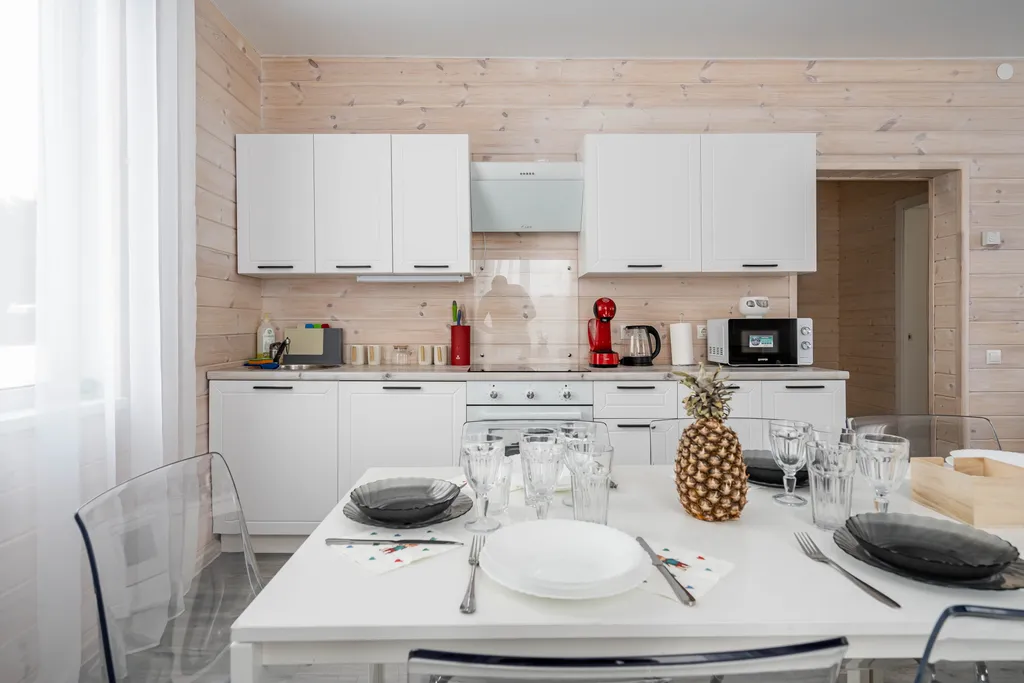 Коттедж Уютный просторный дом у лесного озера — Ларионово