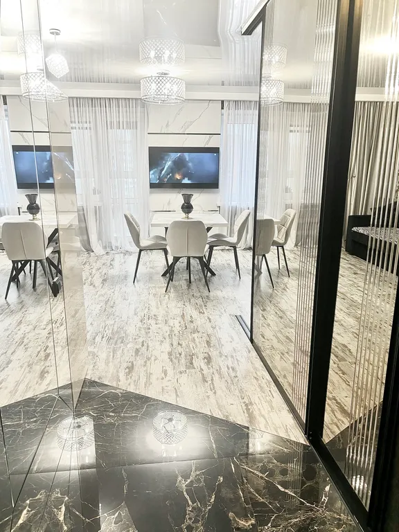 Современная студия в новом доме