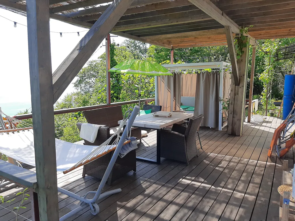 Дом с шикарным видом на море