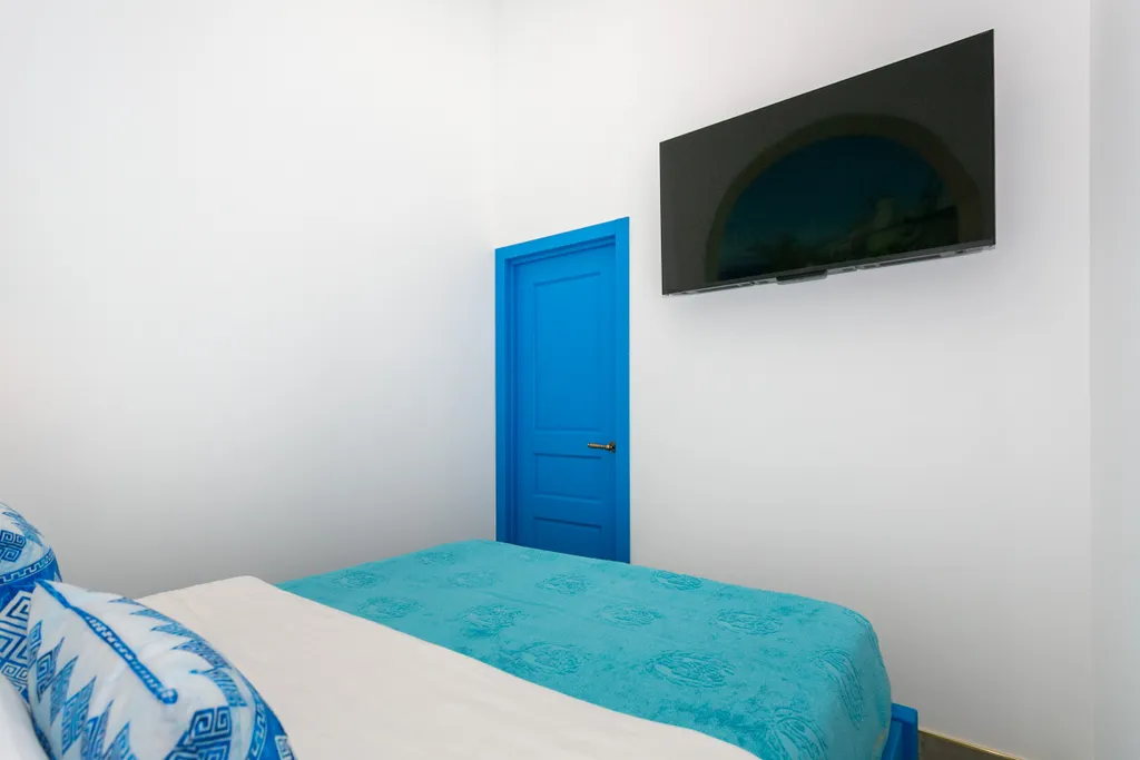 Квартира Квартира Двухкомнатный номер в традиционном греческом стиле — Новосибирск