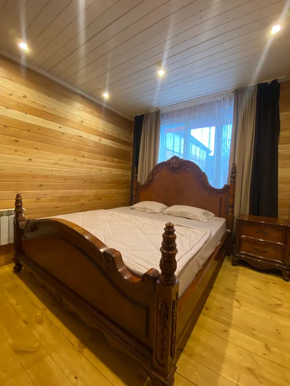 Уютный коттедж с видом на озеро Байкал