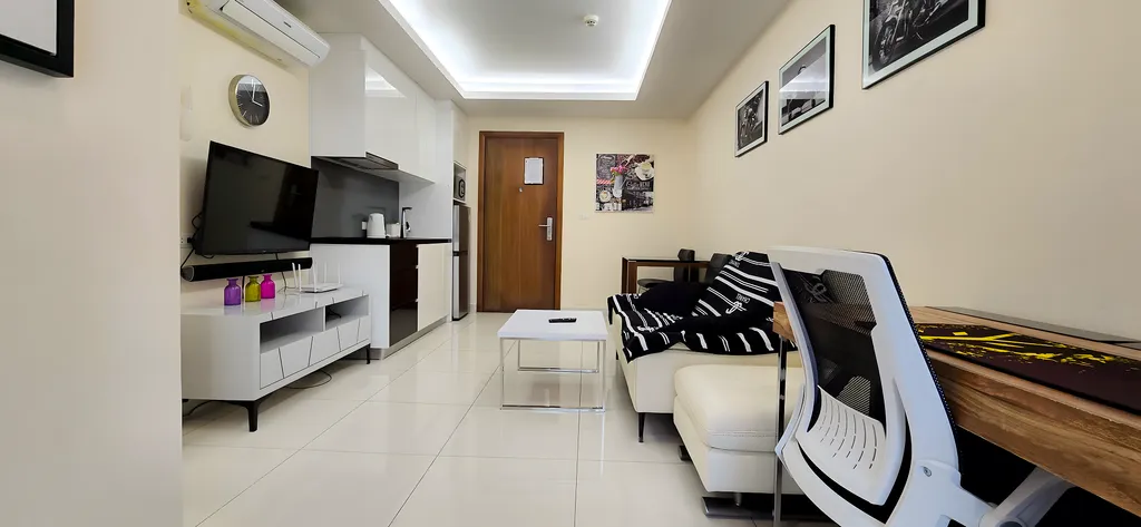 Современная квартира, бассейн на крыше, все рядом