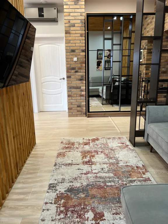 Стильная 3-комнатная квартира с видом на горы