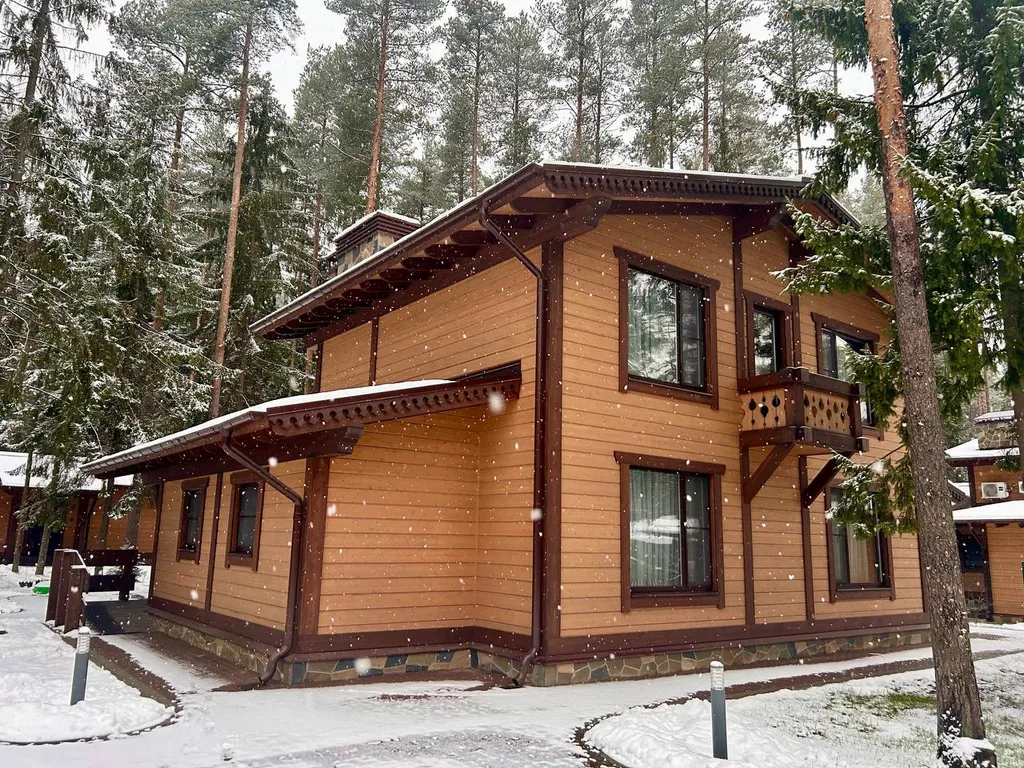 Коттедж у курорта Охта Парк