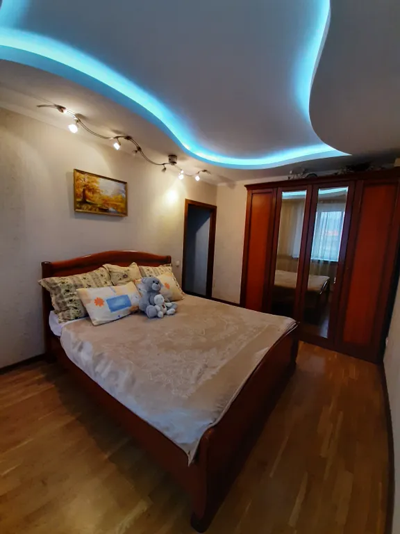 Квартира с потрясающим видом на море, город и горы