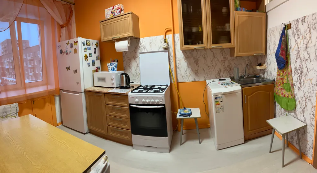 Теплая солнечная квартира