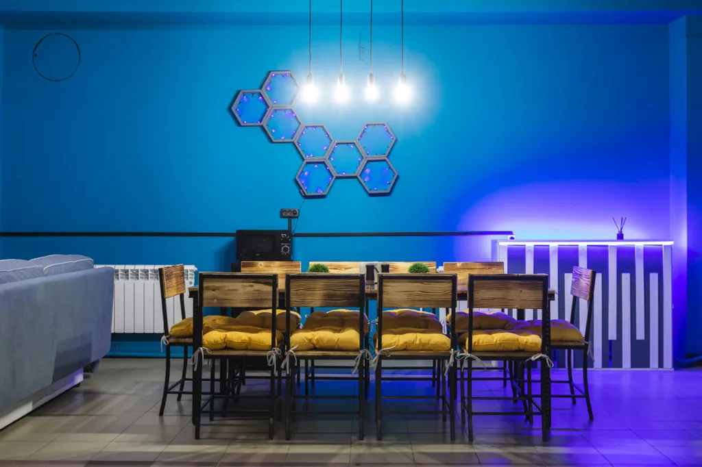 Квартира в стиле Лофт с караоке для дня рождения