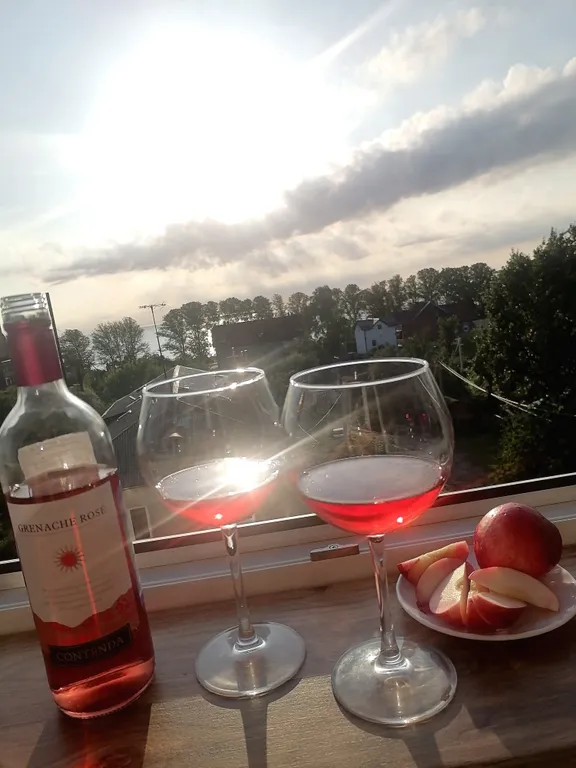 Уютная 1-комнатная квартира с видом на море