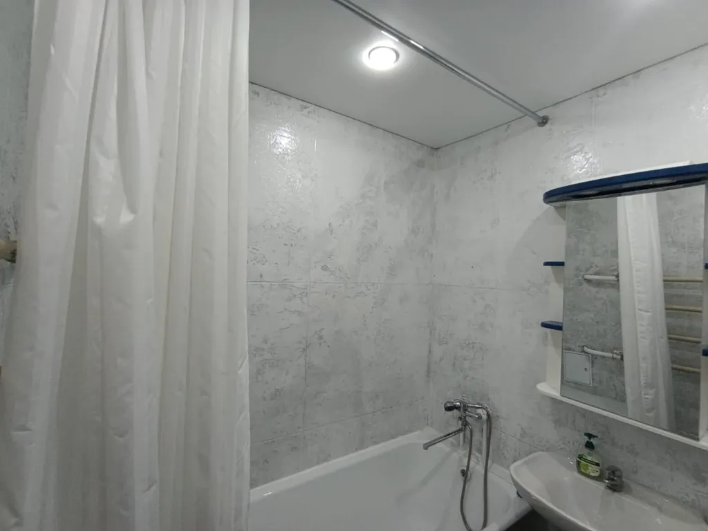 Квартира Просторная квартира у Планеты — Красноярск