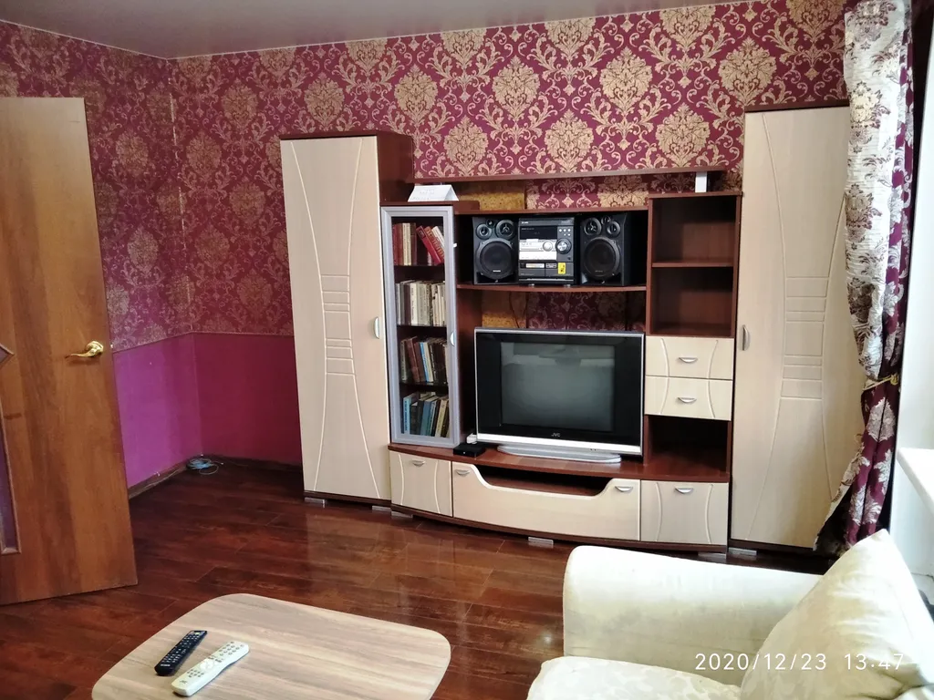 Стильная, просторная квартира с романтичной обстановкой