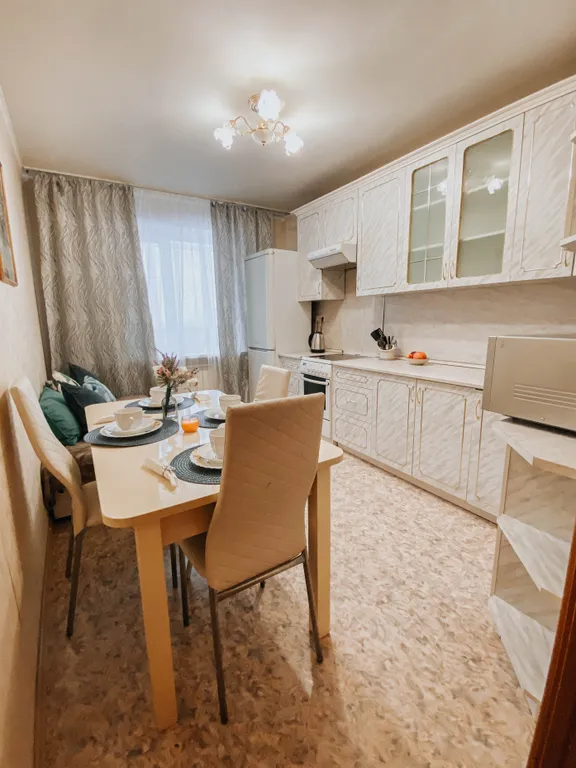 Семейная двушка в 15 минутах от центра