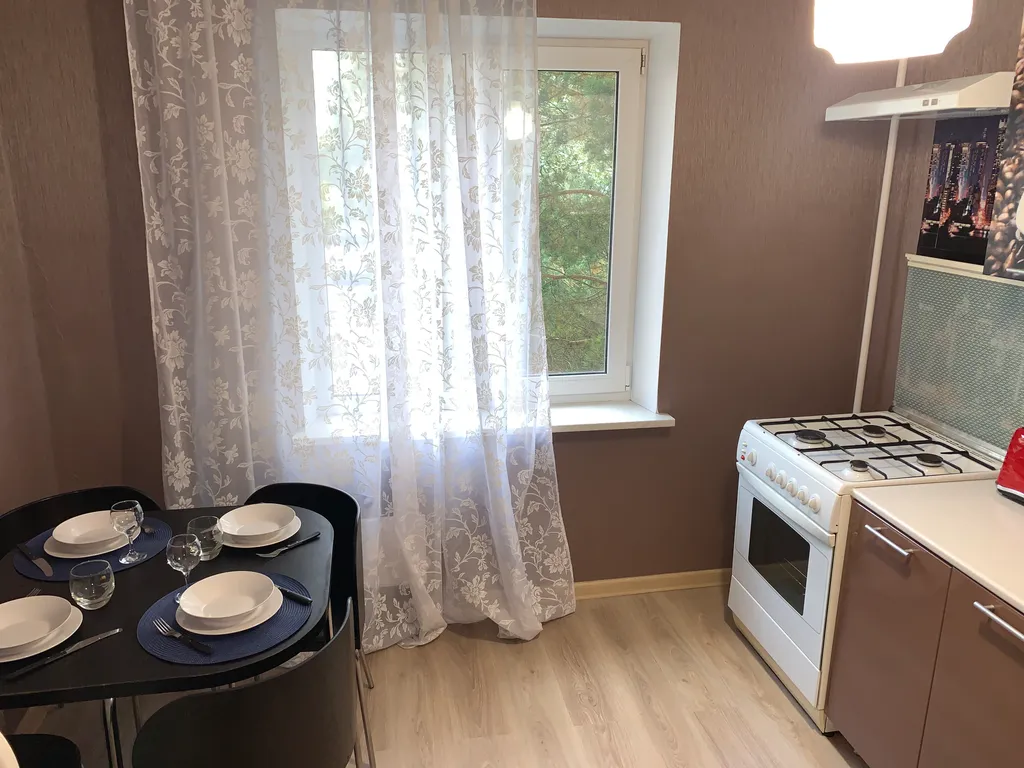 Квартира Просторная 2-комнатная квартира у парка — Гатчина