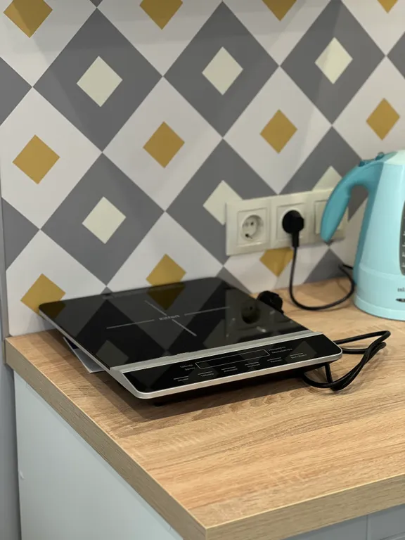 Уютная студия с удобным расположением, парковкой, близко к вокзалу