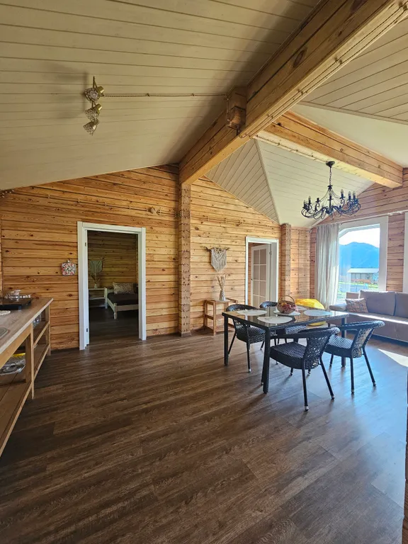 Коттедж семейный