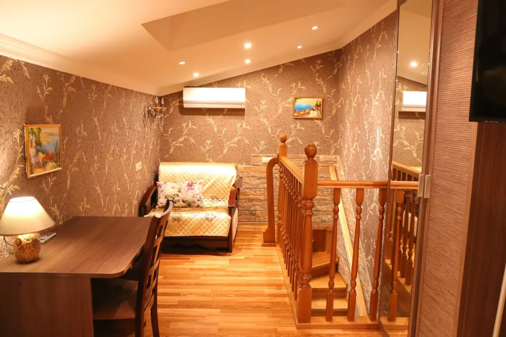 Квартира Двухуровневая квартира у моря — Севастополь