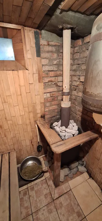 Дом с баней на дровах у моря на первой линии