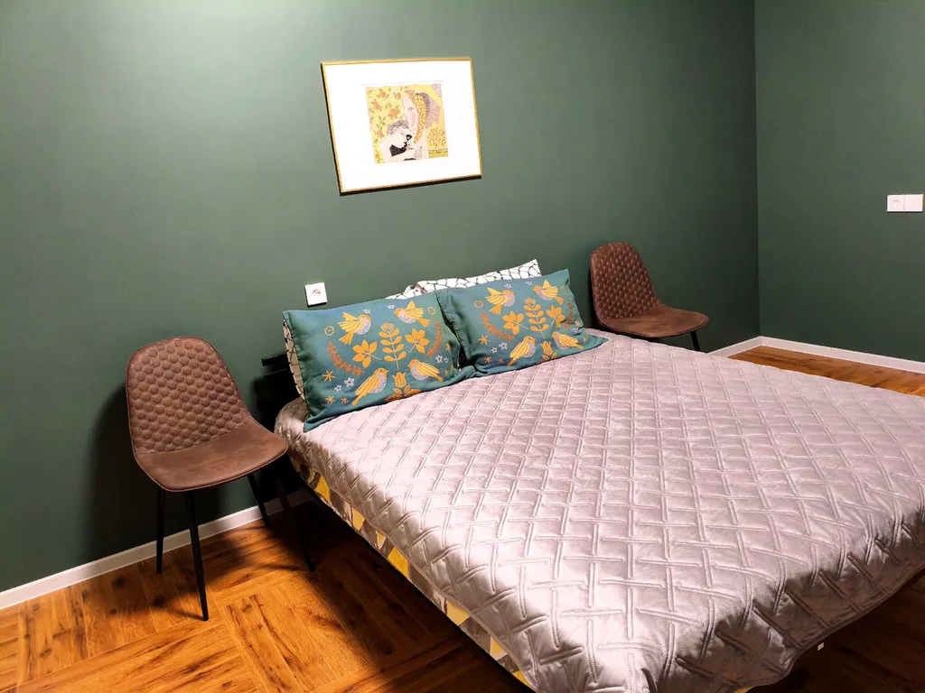 Просторная квартира в центре у озера