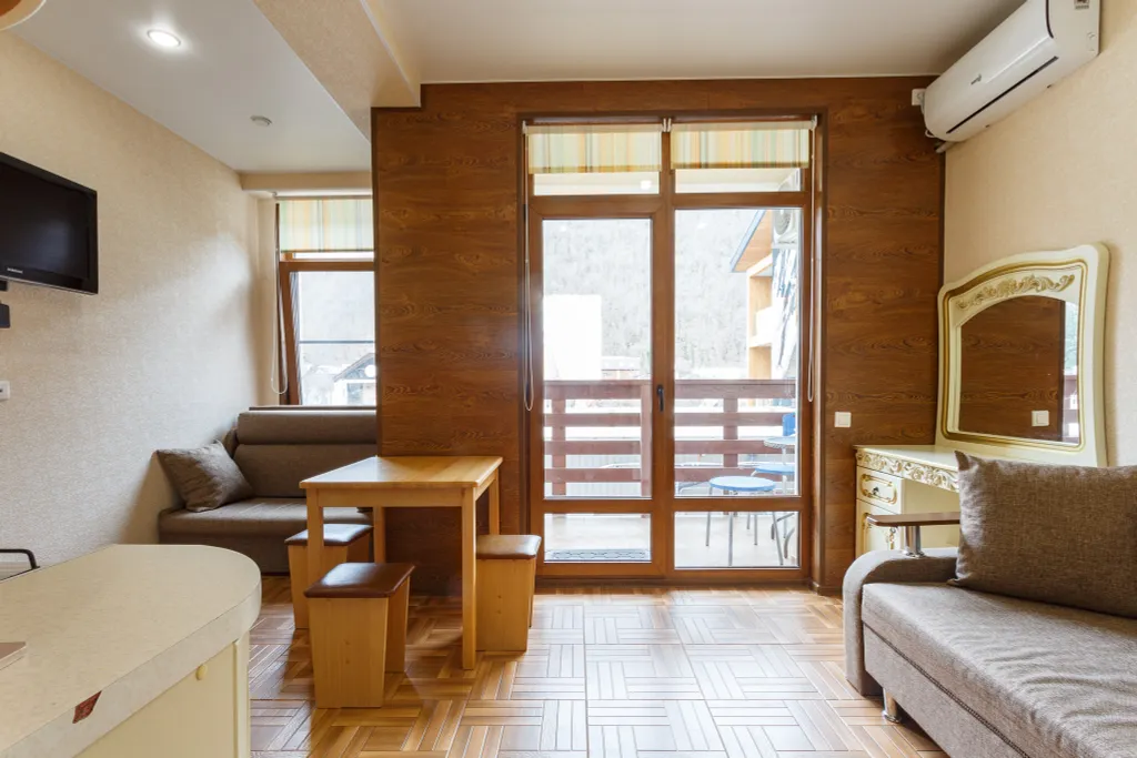 Студия напротив Мариотт