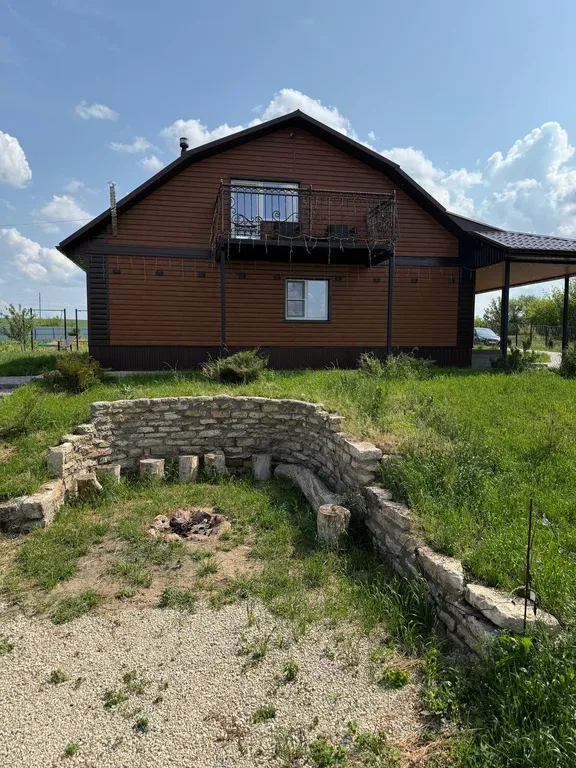 Уютный комплекс отдыха на берегу реки