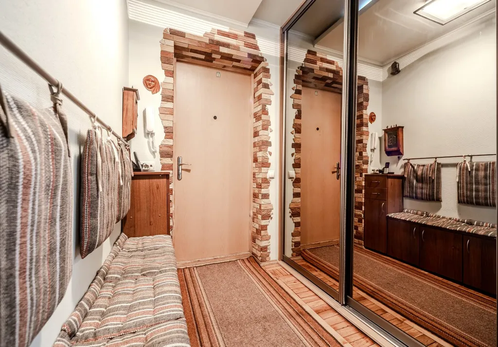 Уютная квартира в тихом центре с видом на посольство Ватикана