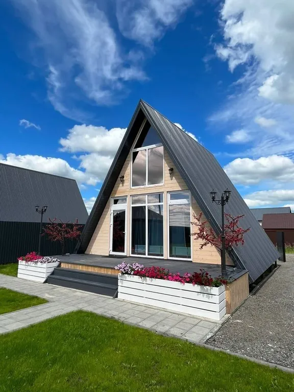 Уютный А-Фрейм домик