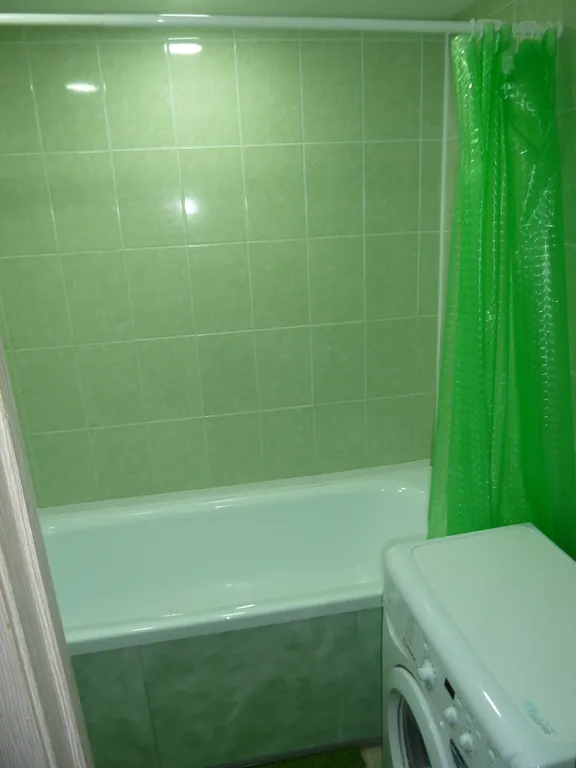 Двухкомнатная квартира около склона