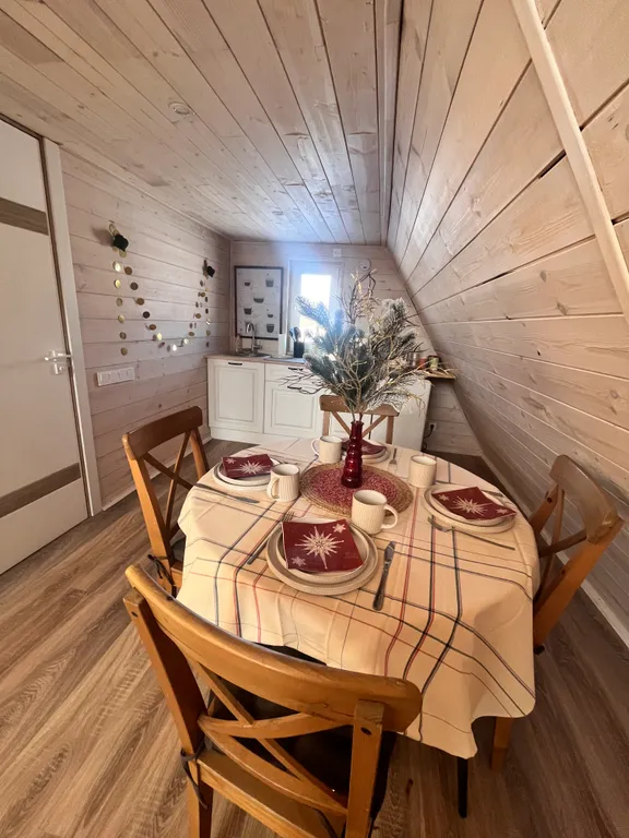 Уютный домик-шале вдали от города