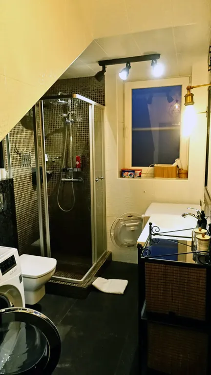 Частный 2-этажный дом