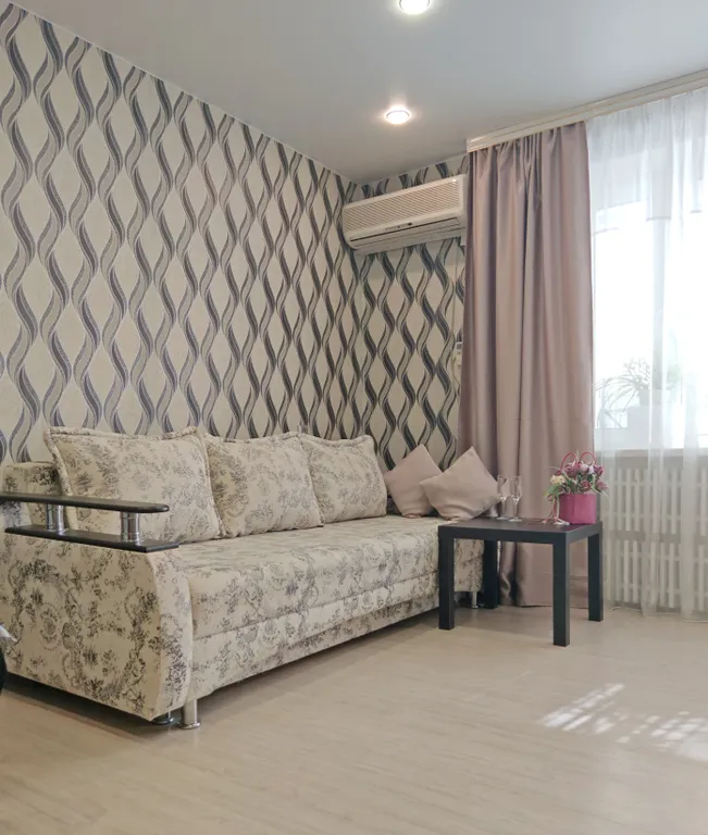 Квартира Стильный уютный апартамент — аренда посуточно в Волжский